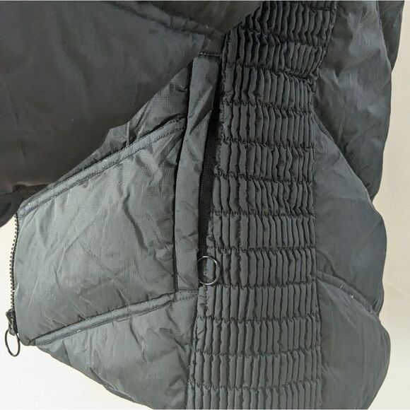 LACOSTE Puffer Jacket - Picture 2 of 7